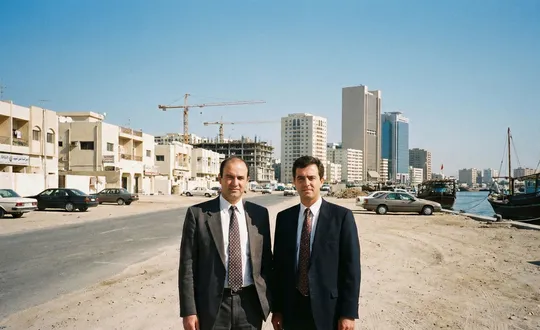 1990s Market Lessons for Selling Your UAE Business Today